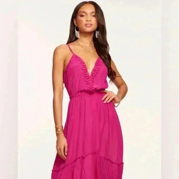 Tori‎ Embellished Midi Dress In Paradise Pink - Picture 1 of 8